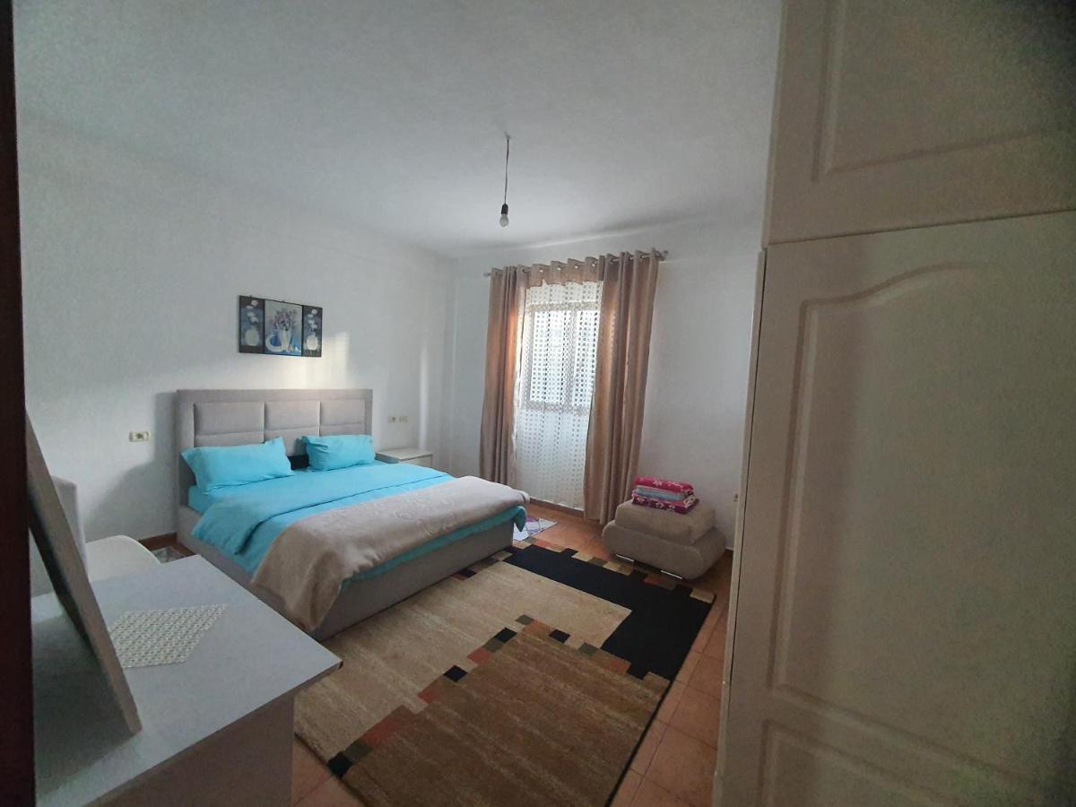 Spacious House With A Big Garden And Fire Pit Villa Tirana Kültér fotó
